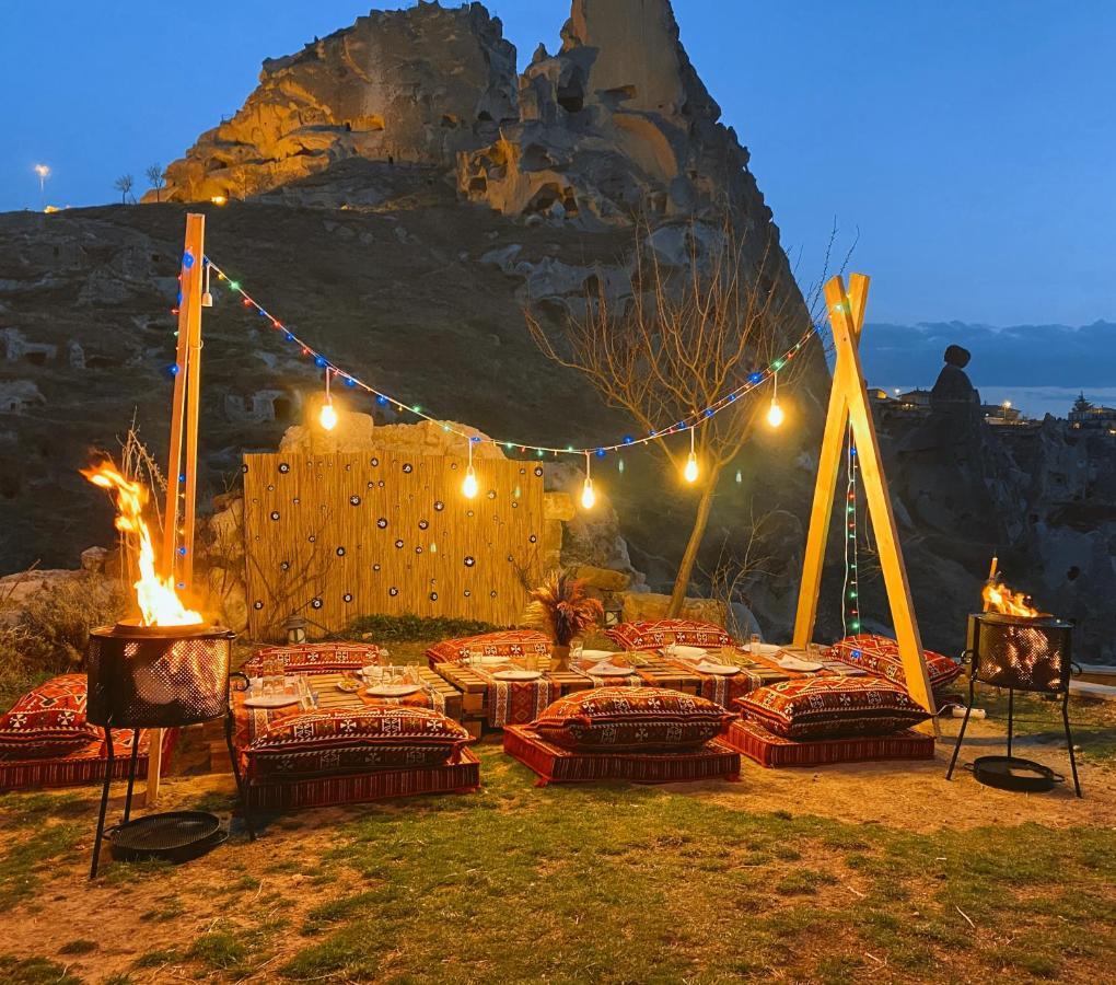 אוצ'יסר Anatelein Cave Hotel מראה חיצוני תמונה