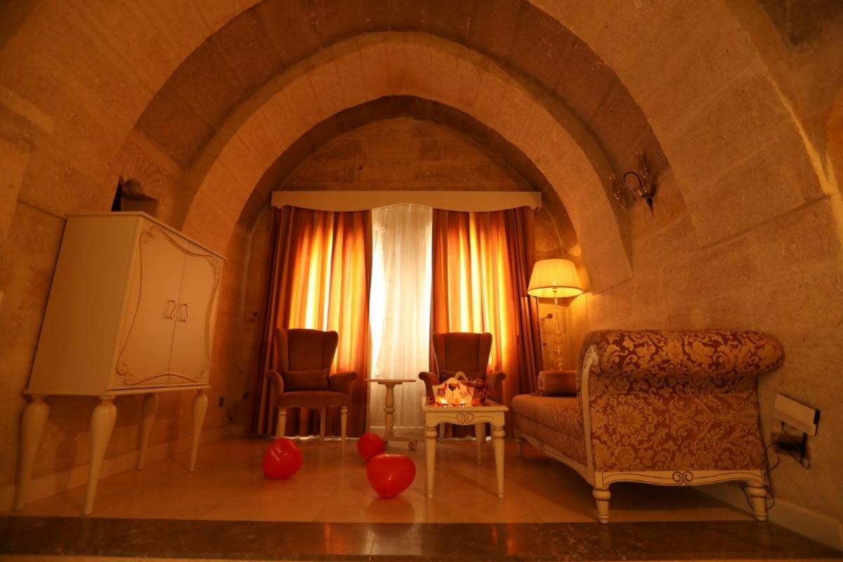 אוצ'יסר Anatelein Cave Hotel מראה חיצוני תמונה