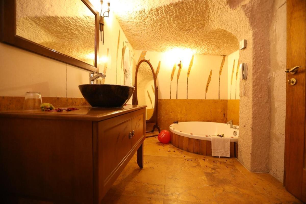 אוצ'יסר Anatelein Cave Hotel חדר תמונה