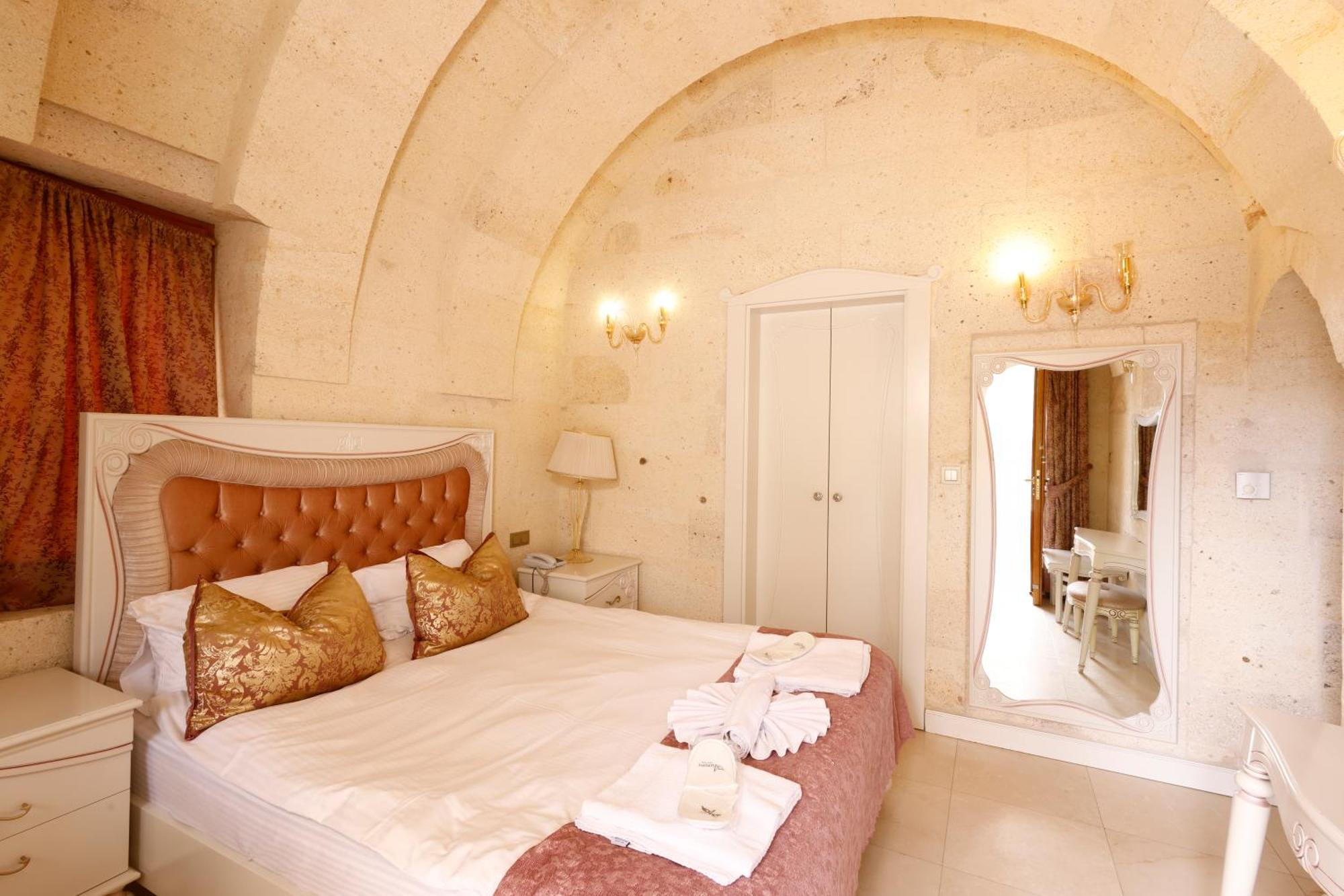 אוצ'יסר Anatelein Cave Hotel מראה חיצוני תמונה