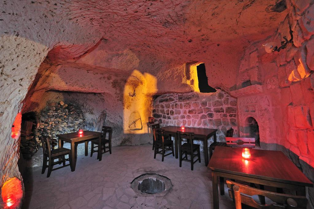 אוצ'יסר Anatelein Cave Hotel מראה חיצוני תמונה